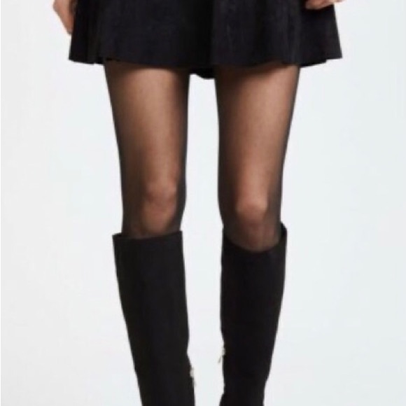 Banana Republic Layered Mini Skirt, Size: 6P, & Color: Tan - Picture 15 of 16